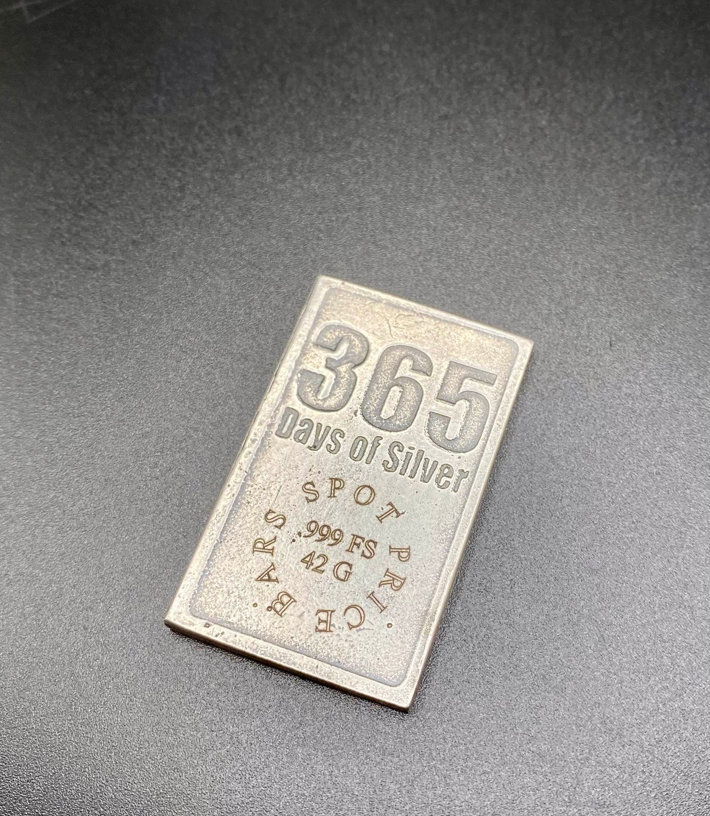 365 - 1 ozt January 2025 Spot Price Bar .999 Fine Silver Bullion Bar