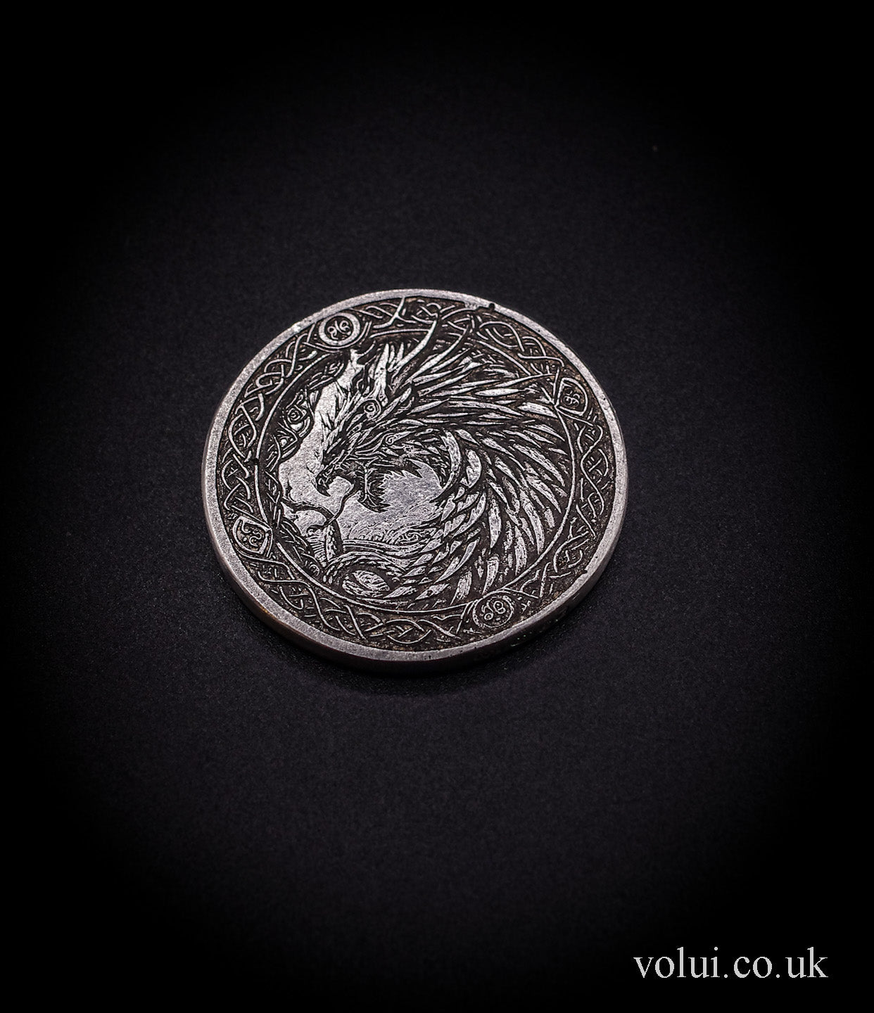 .999 Fine Silver Celtic Dragon Round Bievriess  The Protector of the Forest